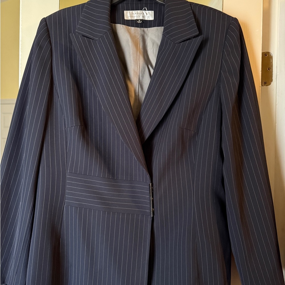 Tahari Navy Pinstripe Blazer